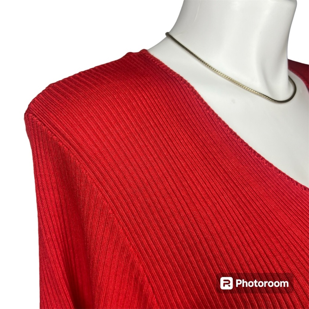 Red Ribbed Short Sleeve Button Front Top Size 1X - Picture 6 of 16